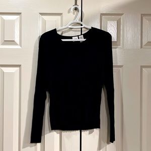 Women’s Long Sleeve Black Sweater